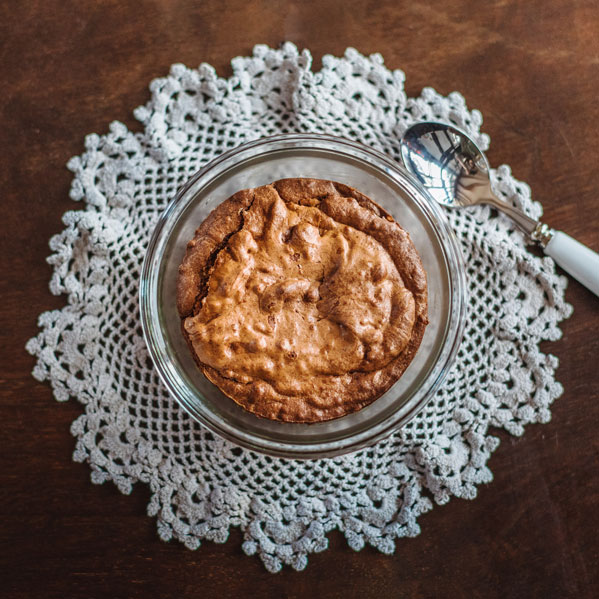 leckere Desserts im Glas